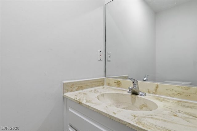 1541 Saylor Way, Las Vegas, NV 89108