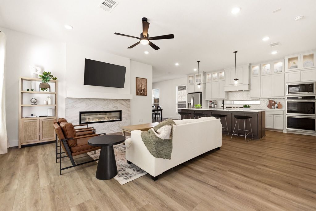3104 Lake Village Drive, Anna, TX 75409