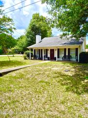 9534 Laa La Way, Diamondhead, MS 39525