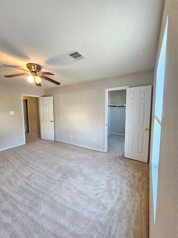 11015 Walkup Way, Houston, TX 77044