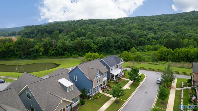 1502 Trek Street, Huntsville, AL 35811