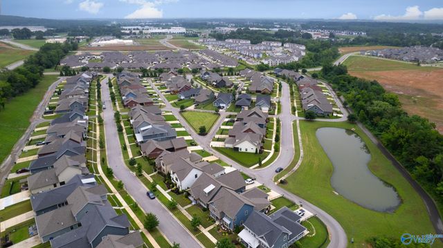 1502 Trek Street, Huntsville, AL 35811
