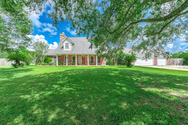 1189 County Road 634, Alvin, TX 77511