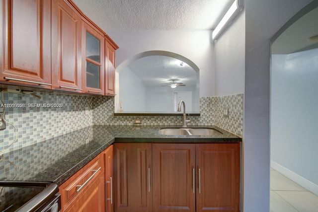 1250 SE 31st Ct 104-33, Homestead, FL 33035