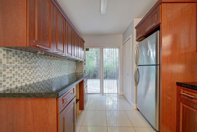 1250 SE 31st Ct 104-33, Homestead, FL 33035