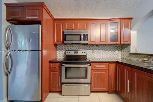 1250 SE 31st Ct 104-33, Homestead, FL 33035