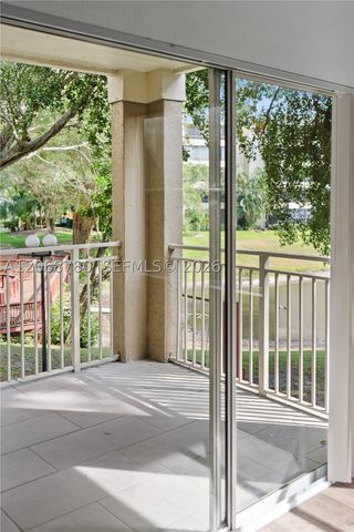 1725 Palm Cove Blvd 2-205, Delray Beach, FL 33445
