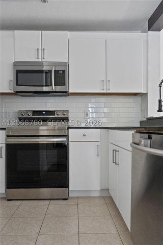 1725 Palm Cove Blvd 2-205, Delray Beach, FL 33445