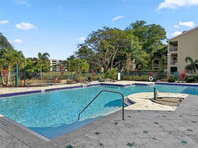 1725 Palm Cove Blvd 2-205, Delray Beach, FL 33445