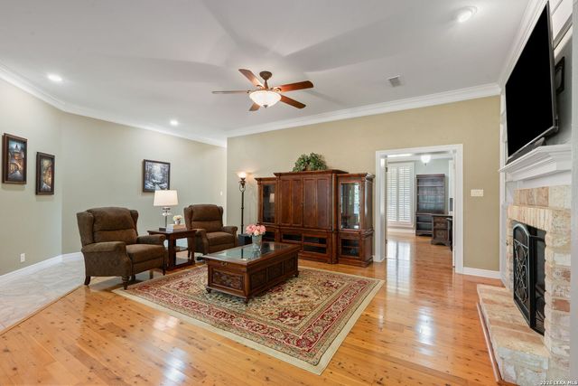 130 Kendall Parkway, Boerne, TX 78015