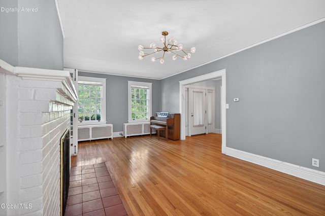 850 Mercer Street, Albany, NY 12208