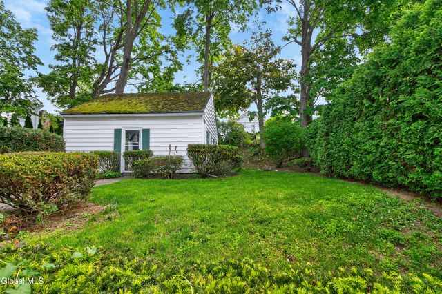 850 Mercer Street, Albany, NY 12208
