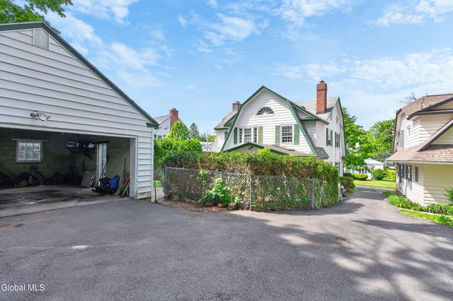 850 Mercer Street, Albany, NY 12208