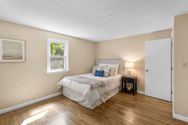 53 Uncle Willies Way, Hyannis, MA 02601