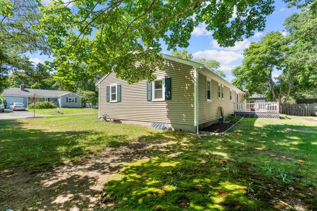 53 Uncle Willies Way, Hyannis, MA 02601