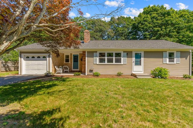 53 Uncle Willies Way, Hyannis, MA 02601