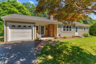53 Uncle Willies Way, Hyannis, MA 02601