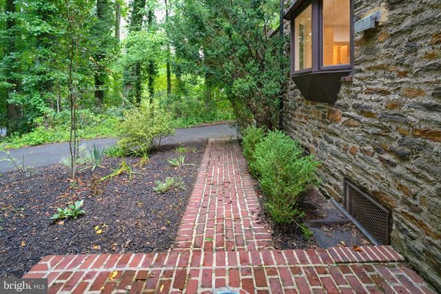 845 DALE RD, Meadowbrook, PA 19046