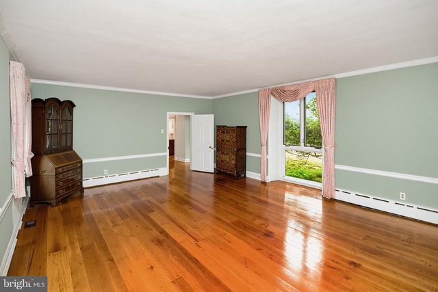 845 DALE RD, Meadowbrook, PA 19046