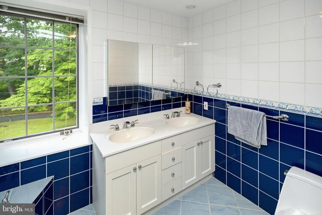 845 DALE RD, Meadowbrook, PA 19046