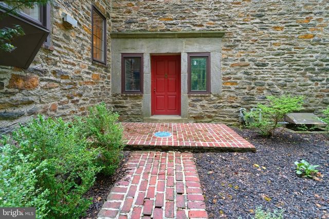 845 DALE RD, Meadowbrook, PA 19046