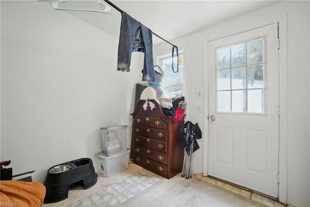 81 Bolling RD, Portsmouth, VA 23701