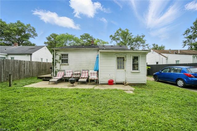 81 Bolling RD, Portsmouth, VA 23701