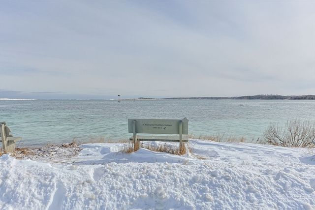 16 Town Neck Rd, Sandwich, MA 02563