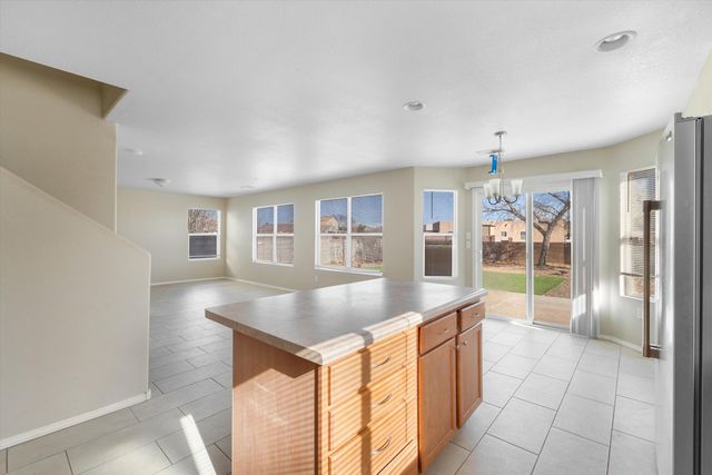 3333 Hunters Meadows Circle NE, Rio Rancho, NM 87144