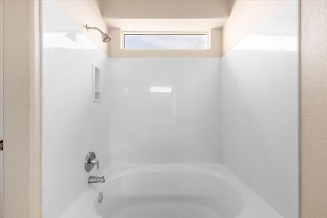 3333 Hunters Meadows Circle NE, Rio Rancho, NM 87144