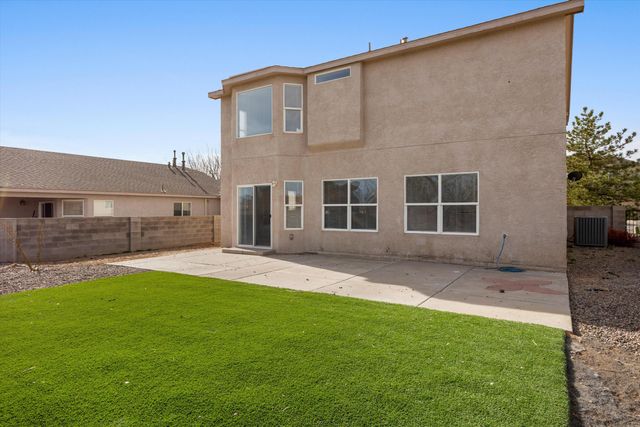 3333 Hunters Meadows Circle NE, Rio Rancho, NM 87144