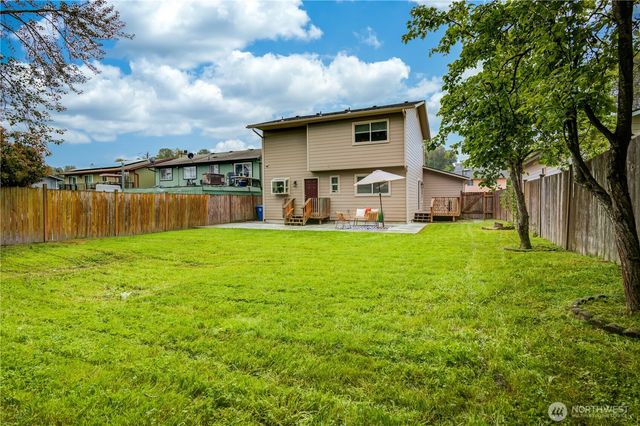 8630 44th Avenue S, Seattle, WA 98118