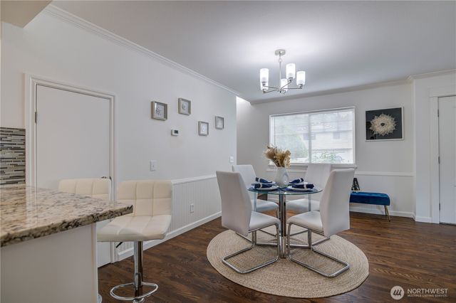 8630 44th Avenue S, Seattle, WA 98118