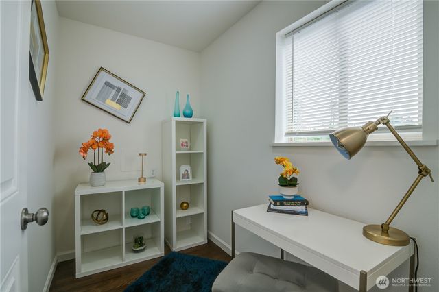 8630 44th Avenue S, Seattle, WA 98118