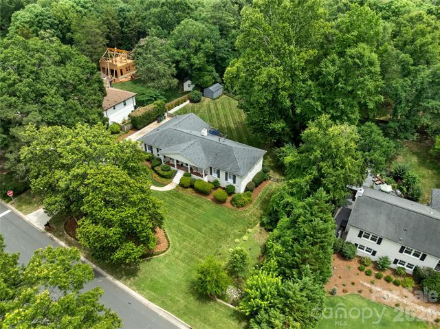 1301 E Barden Road, Charlotte, NC 28226