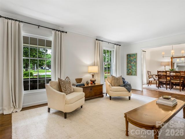 1301 E Barden Road, Charlotte, NC 28226