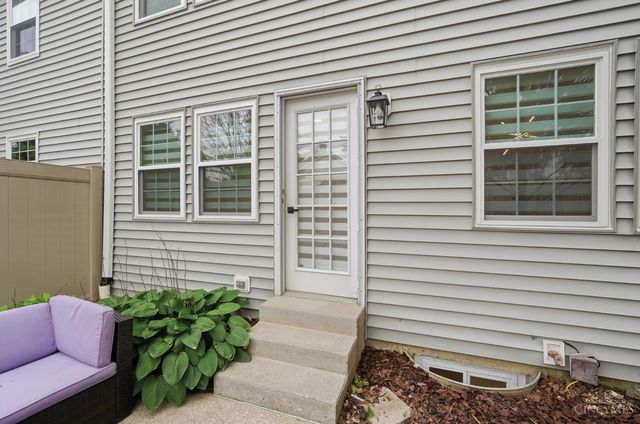 10893 Lake Thames Drive, Sycamore Twp, OH 45242