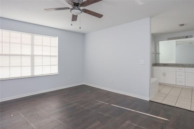 202 WASHINGTON PALM LOOP, Davenport, FL 33897