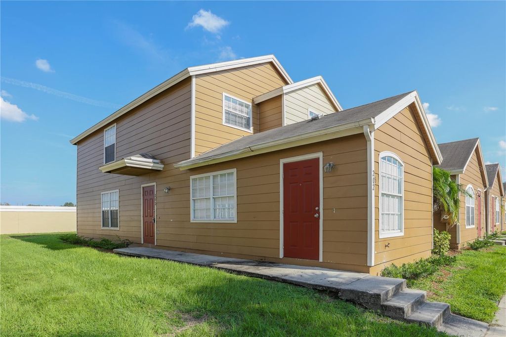 202 WASHINGTON PALM LOOP, Davenport, FL 33897