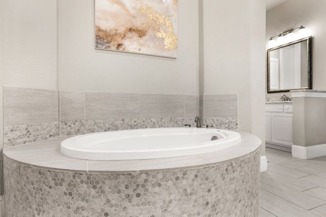 1616 Canals Drive, Little Elm, TX 75068