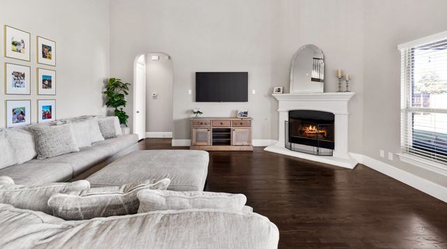 1616 Canals Drive, Little Elm, TX 75068