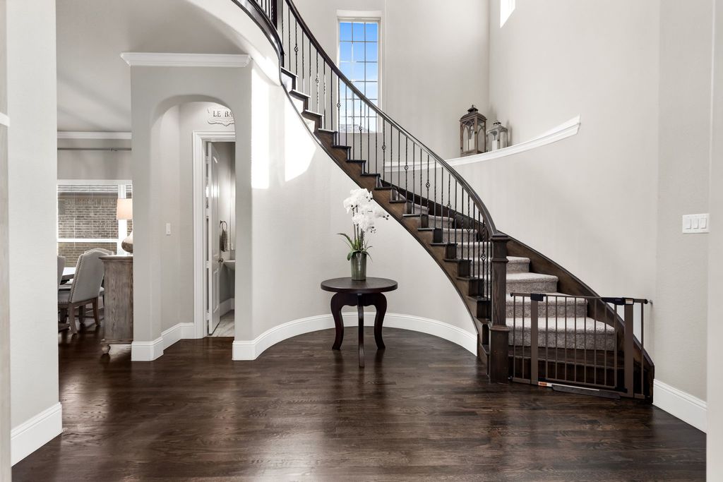 1616 Canals Drive, Little Elm, TX 75068