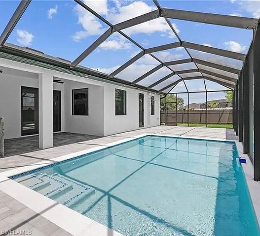 223 SW 22nd CT, Cape Coral, FL 33991