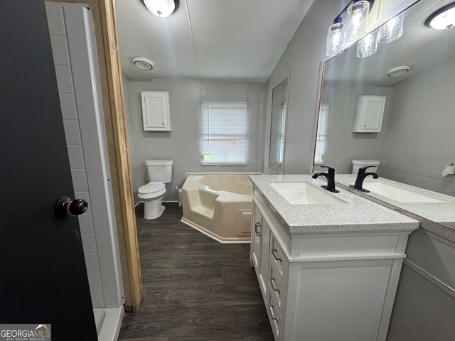 2238 Sheffield Lane, Rentz, GA 31075