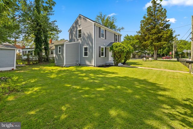 2005 ROANOKE ST, Hyattsville, MD 20782