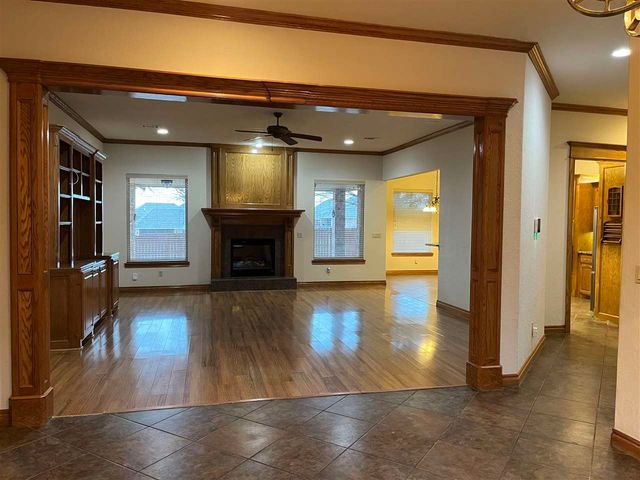 1616 NW 36th St, Lawton, OK 73505