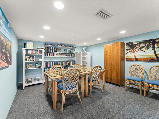 1100 Ponce De Leon Circle 308, Vero Beach, FL 32960