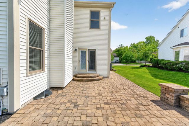2263 Bold Venture Drive, Lewis Center, OH 43035