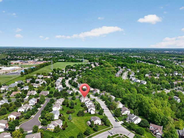 2263 Bold Venture Drive, Lewis Center, OH 43035