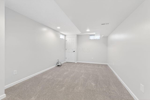 2263 Bold Venture Drive, Lewis Center, OH 43035
